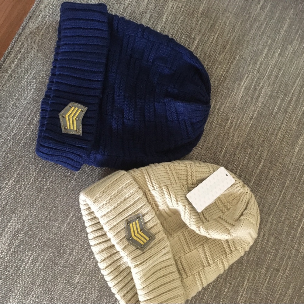 NWT bundle of two woven Jamont hat